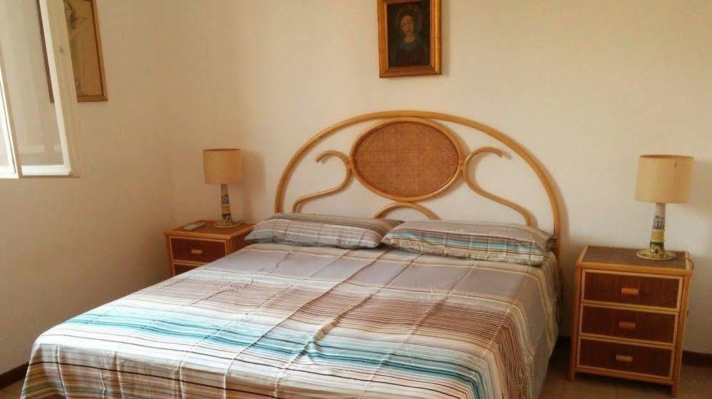 Rodia Holidays Messina Eksteriør bilde
